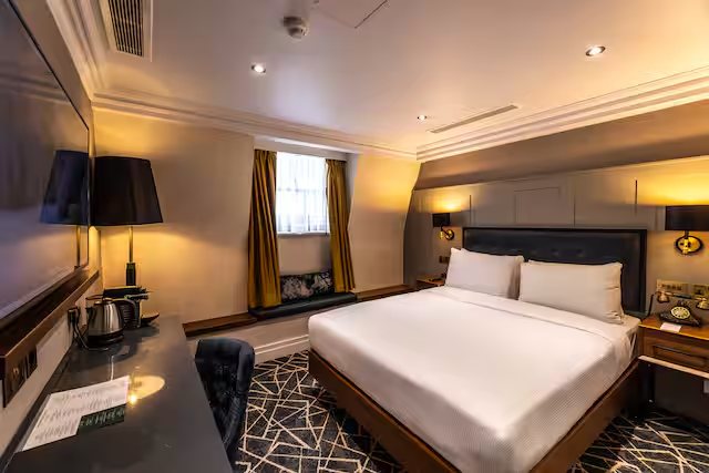 100 Queen s Gate Hotel London Kensington Curio Collection By Hilton — Guest room