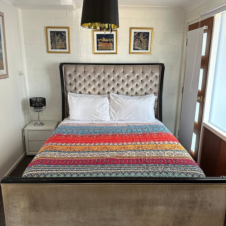 1770 Sovereign Lodge — Guest room