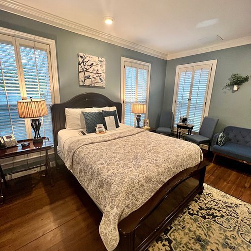 21 East Battery Bed and Breakfast — Guest room