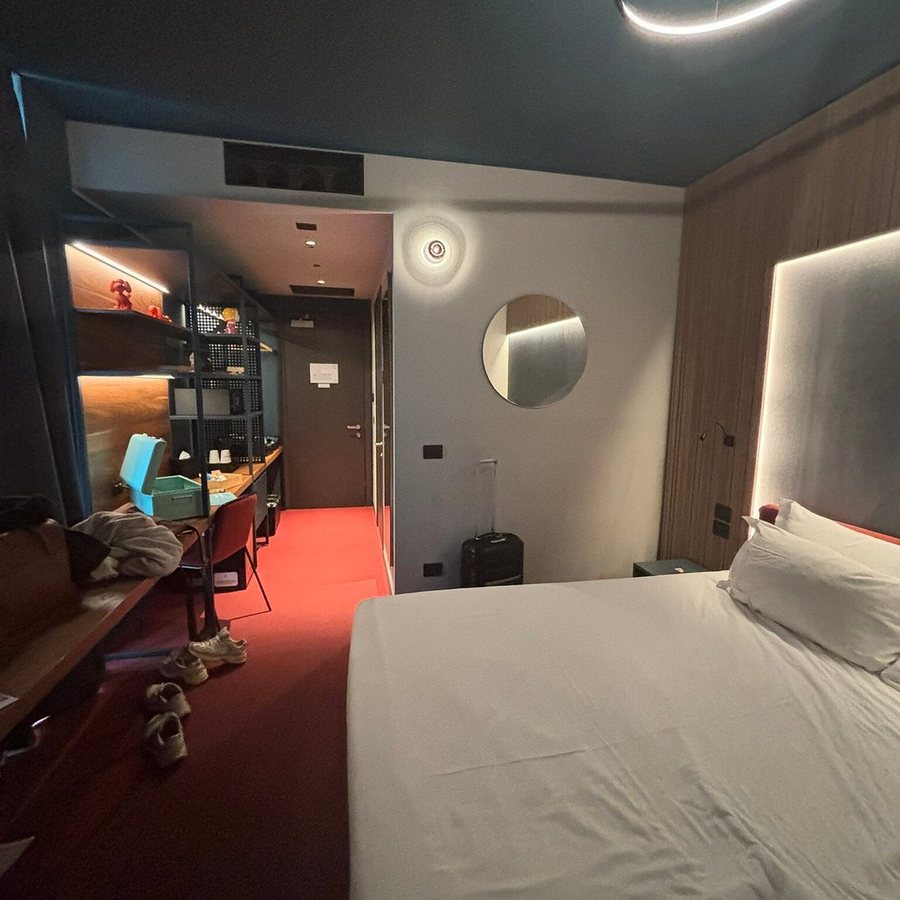 21 House Of Stories Navigli — Guest room