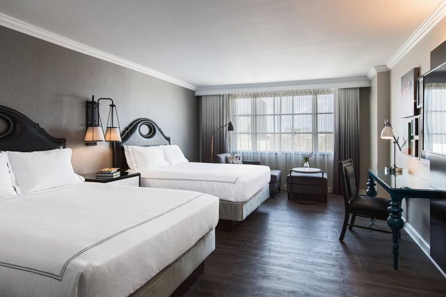 22 Charlotte — Guest room