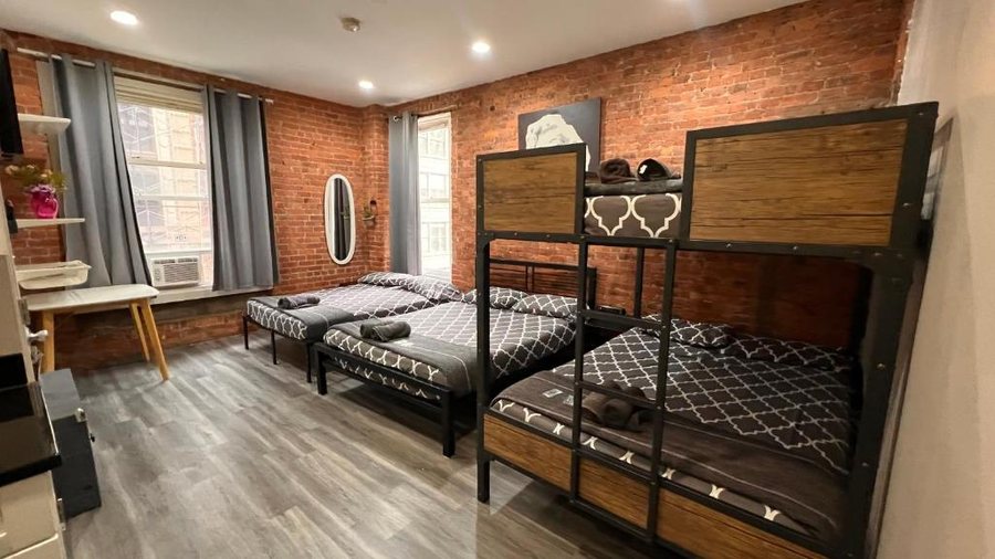 31 Street Broadway Hotel — Guest room