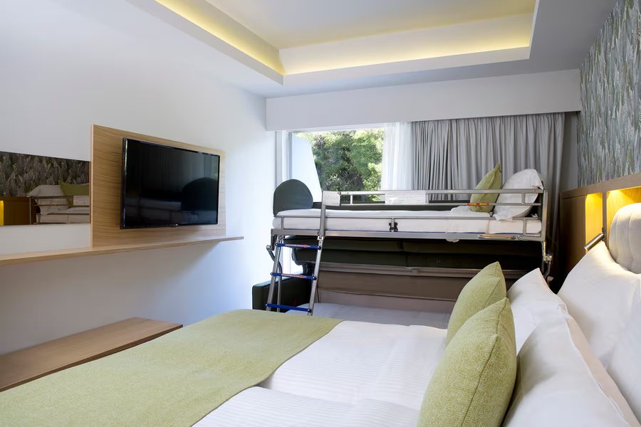 360 Hotel — Guest room