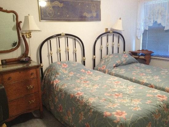A Bella Vista Bed and Breakfast — Guest room
