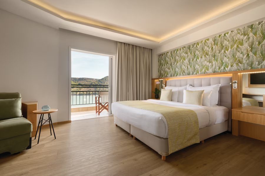 A For Athens — Guest room