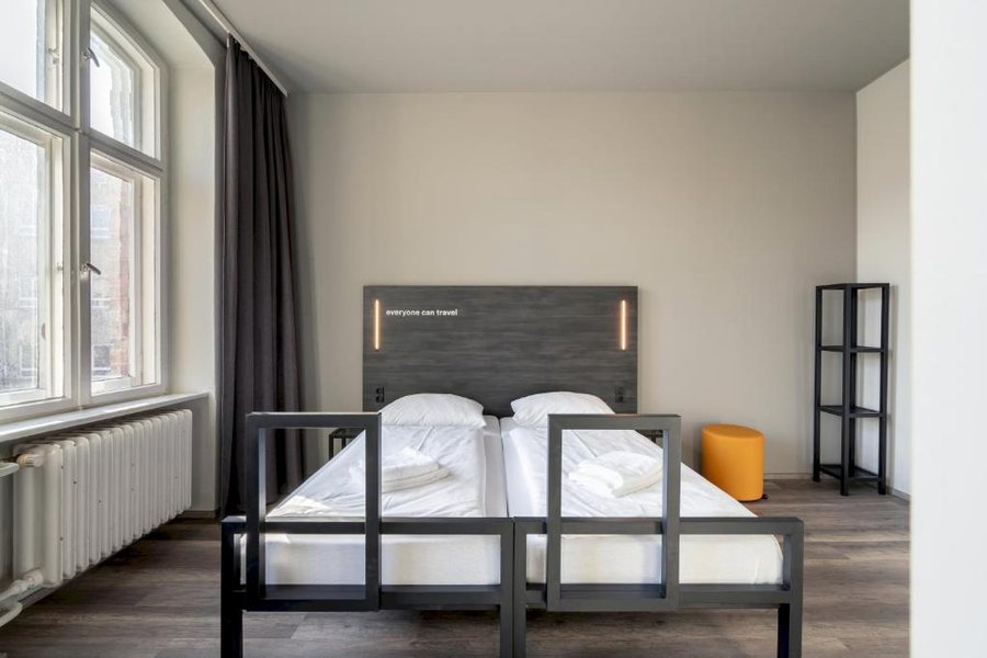 A o Berlin Friedrichshain — Guest room