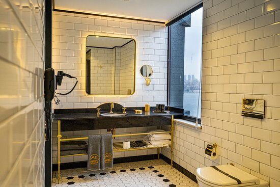 A11 Hotel Atasehir Istanbul — Bathroom