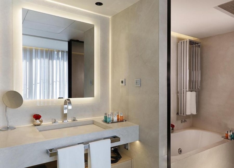 ABaC Hotel Barcelona Catalonia — Bathroom