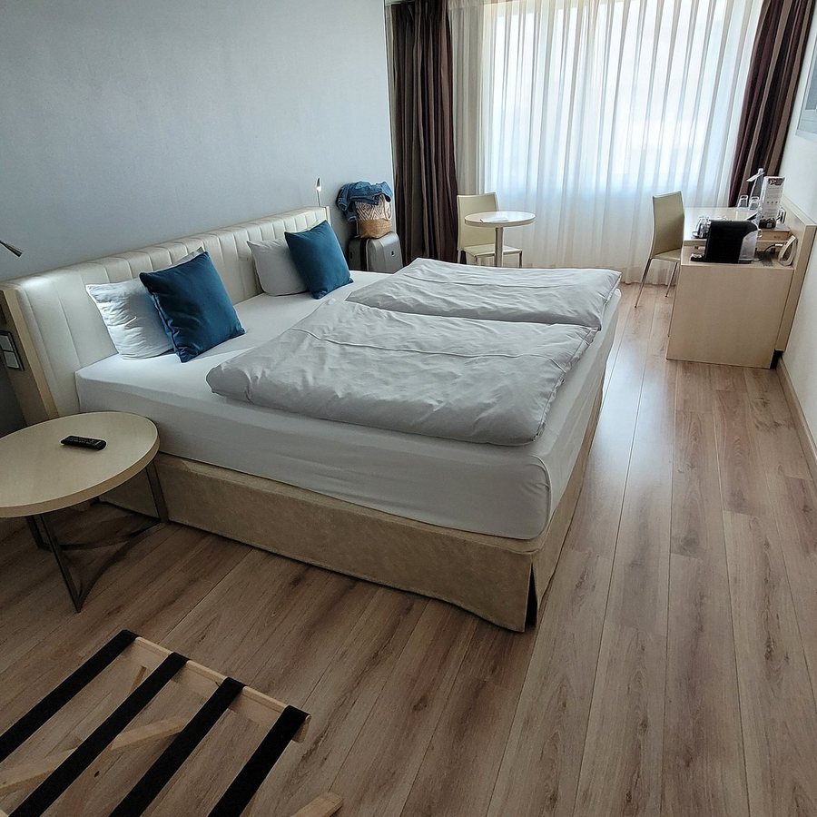 Abba Berlin Hotel — Guest room