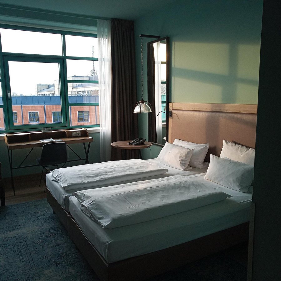 ABION Spreebogen Waterside Hotel Berlin — Guest room