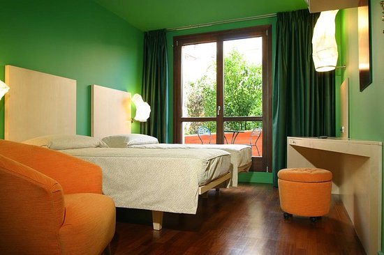 Abitart Hotel — Guest room
