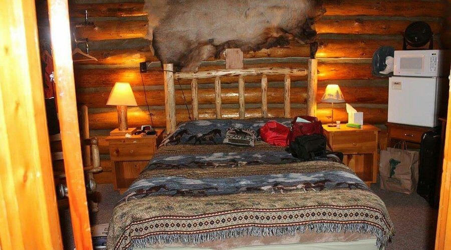 Absaroka Bay RV Park — Guest room