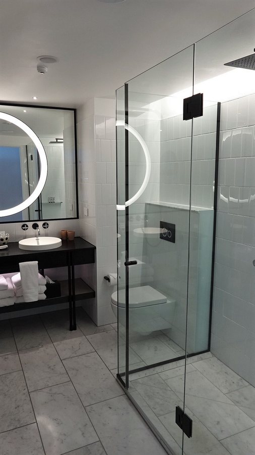 Absoloot Hostel QT — Bathroom