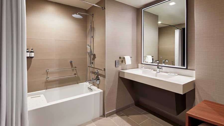 AC Hotel by Marriott Palo Alto — Bathroom