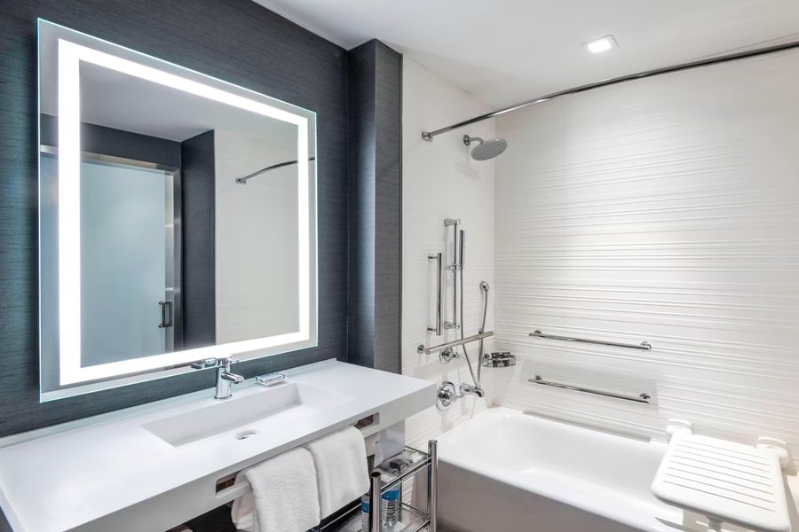 AC Hotel Denver Downtown — Bathroom