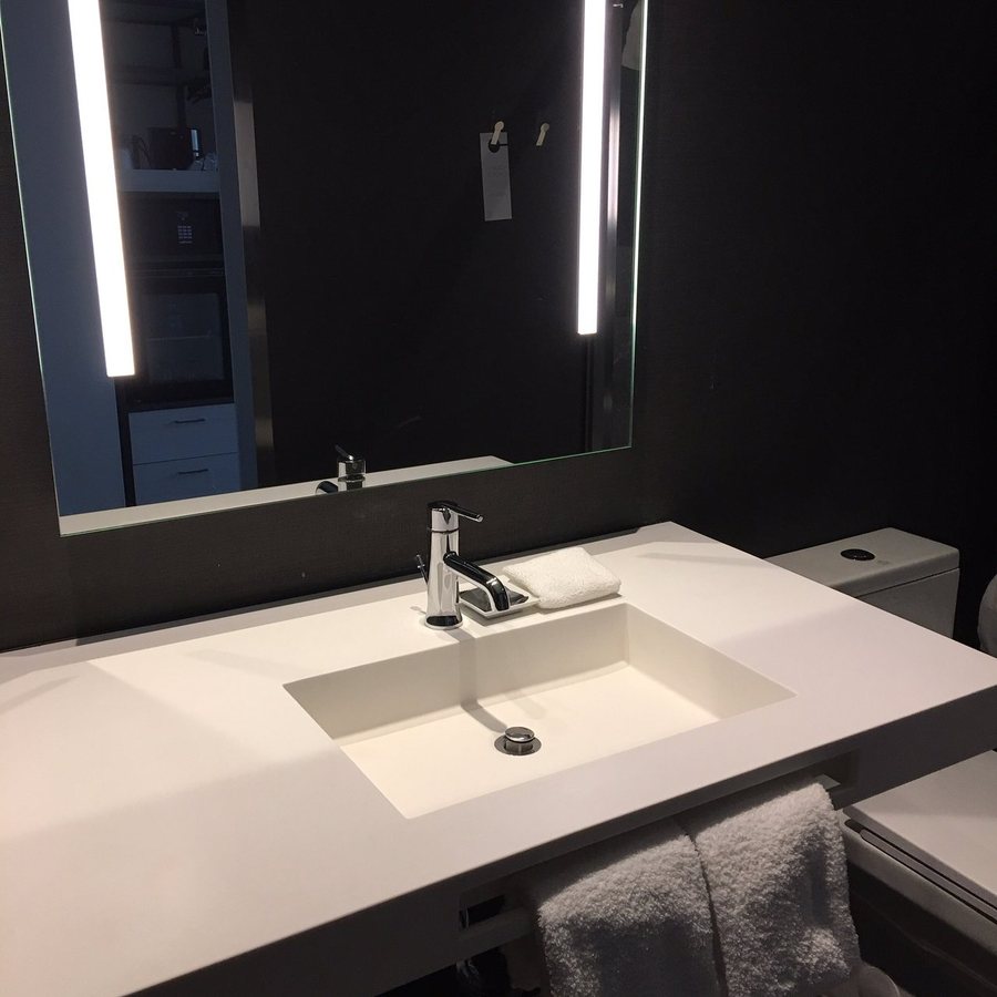 AC Hotel Gainesville Downtown — Bathroom