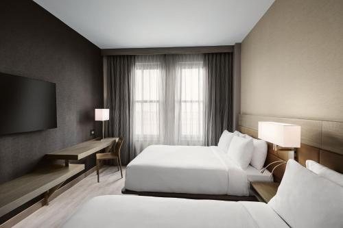 Ac Hotel Kansas City Plaza — Guest room