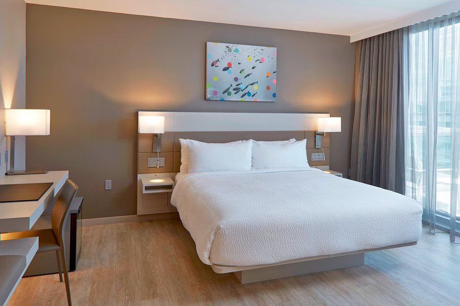 Ac Hotel Miami Beach — Guest room