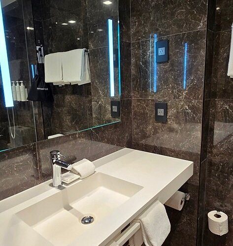 Ac Hotel New York Downtown New York City New York — Bathroom