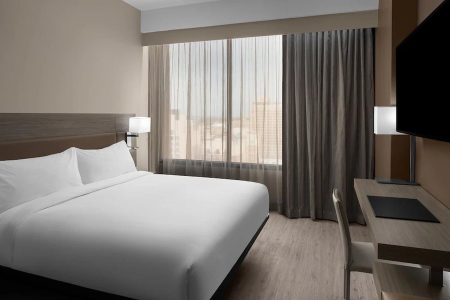 Ac Hotel San Antonio Riverwalk — Guest room