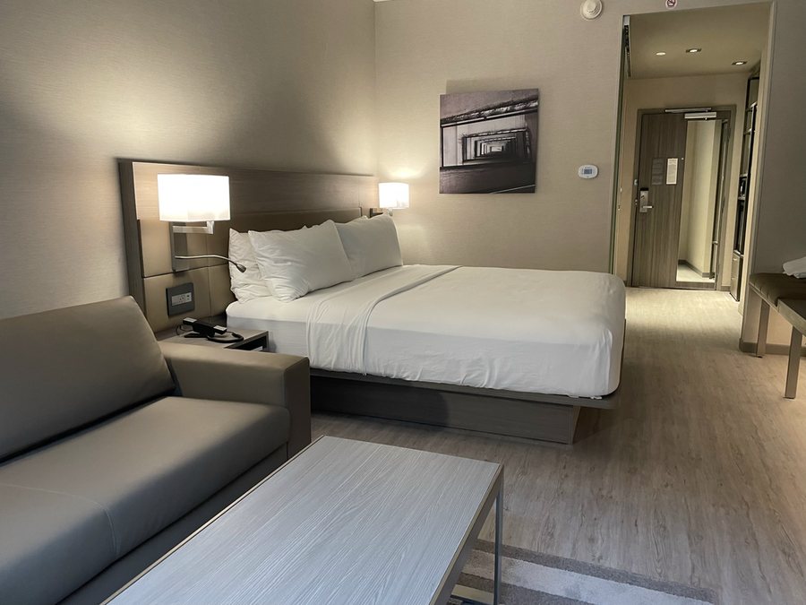 Ac Hotel St Louis Chesterfield — Guest room
