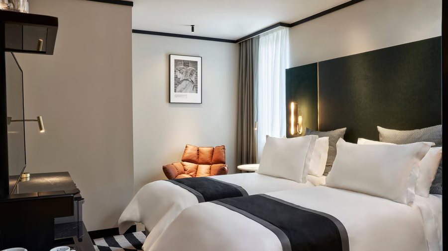 Academias Hotel Autograph Collection — Guest room