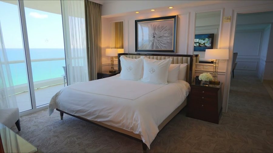 Acqualina Resort Residences On The Beach — Guest room