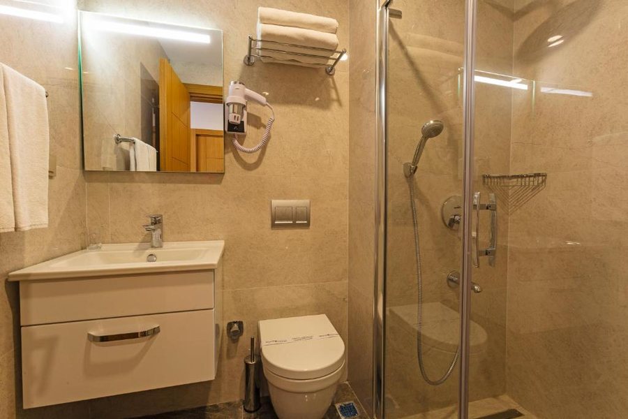 Acra Hotel Istanbul — Bathroom