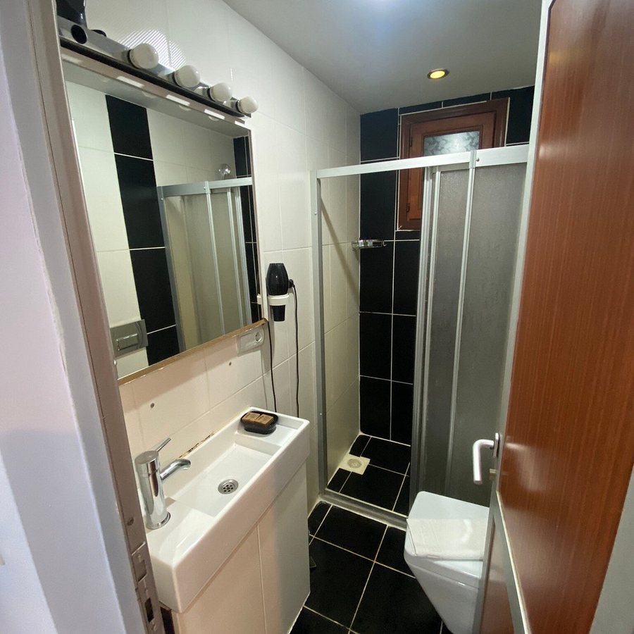 Ada Home Istanbul Istanbul — Bathroom