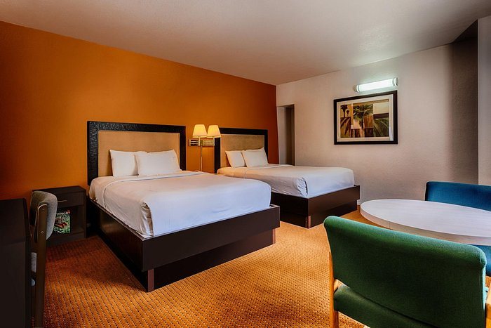 Adara Hotel Palm Springs — Guest room