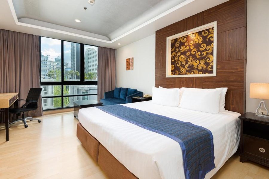 Admiral Suites Bangkok — Guest room