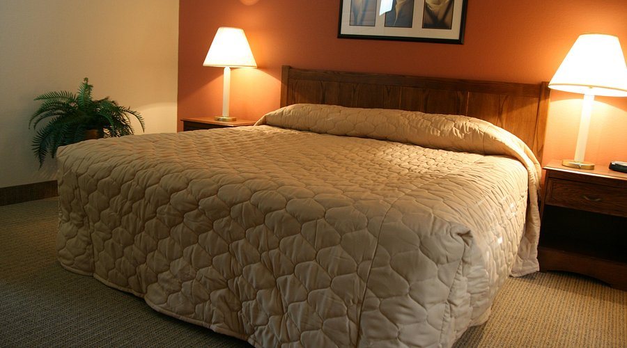 Affordable Suites of America — Guest room