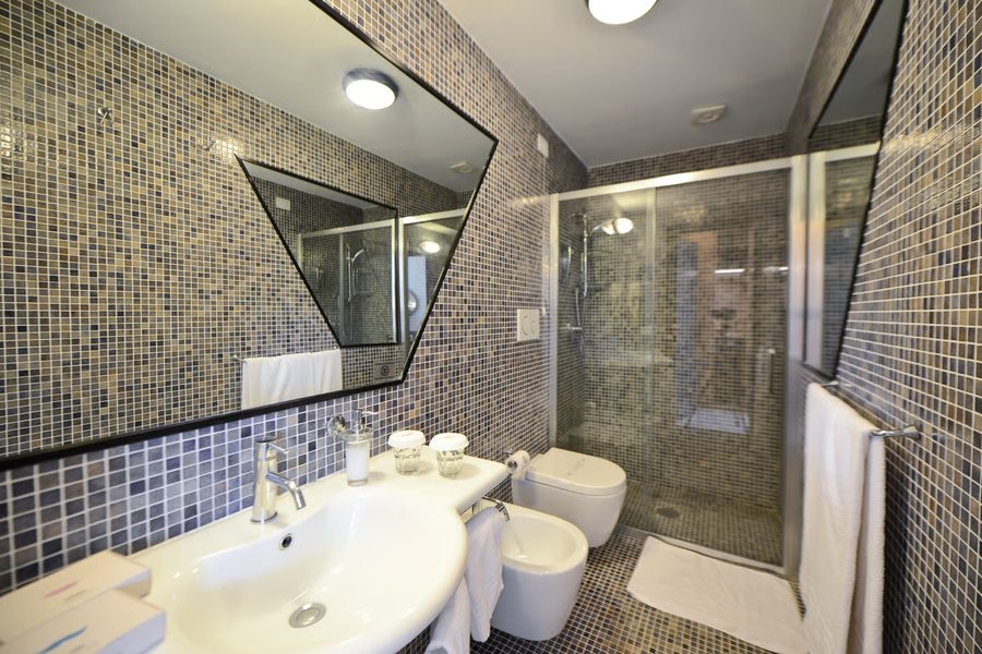 Agriturismo Masseria Santa Lucia — Bathroom