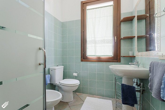 Agriturismo su Meurreddu — Bathroom