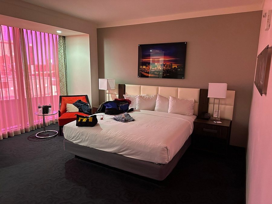 Ahern Hotel Las Vegas Nevada — Guest room