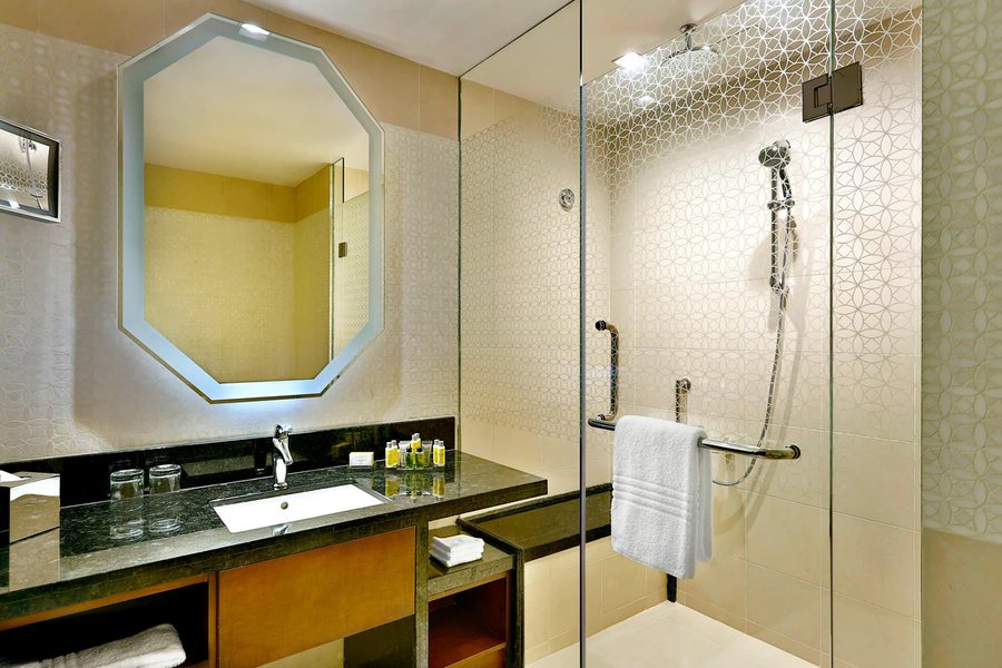 Al Baiara Resort — Bathroom