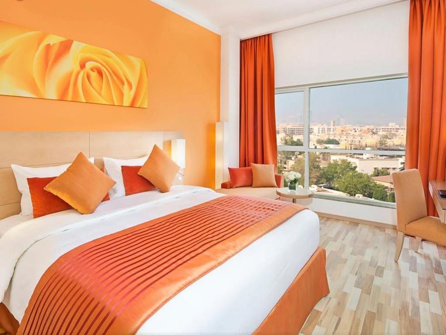 Al Khoory Executive Hotel Al Wasl — Guest room