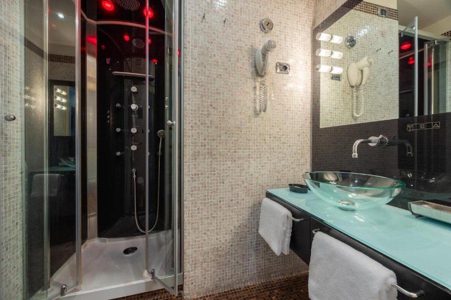Al Viminale Hill Inn Hotel — Bathroom
