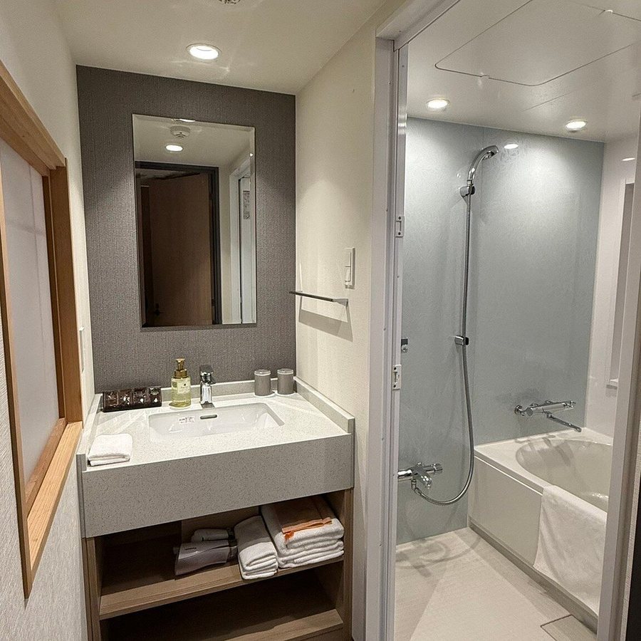 Ala Hotel Kyoto — Bathroom