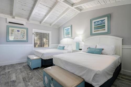 Alamo Fiesta RV Resort — Guest room
