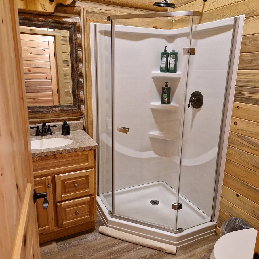 Alaska Backcountry Cottages — Bathroom