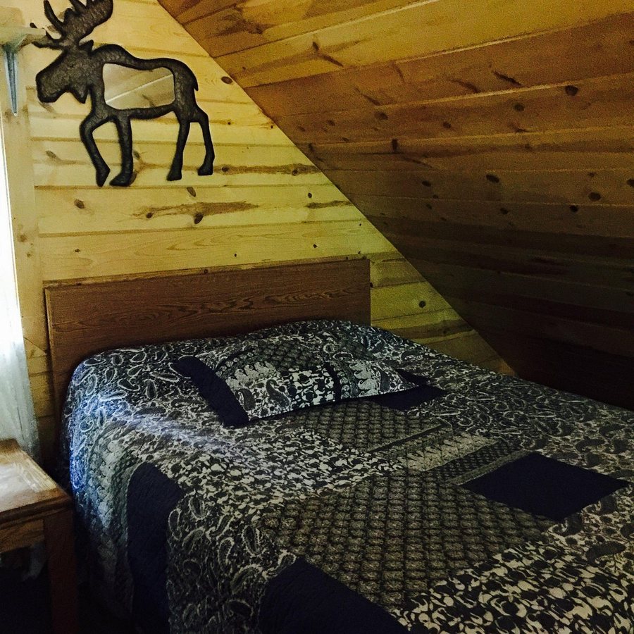 Alaska Kozey Cabins — Guest room