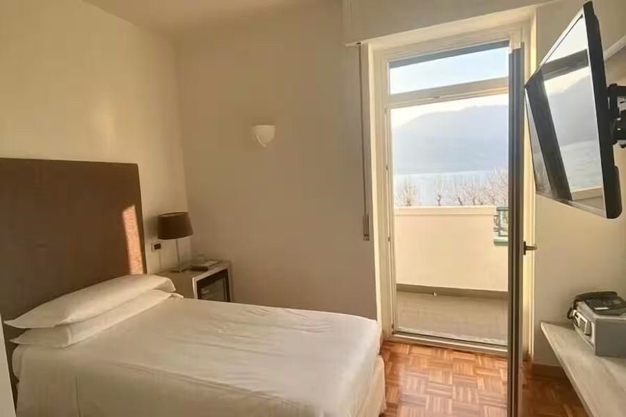 Albergo del Sole — Guest room