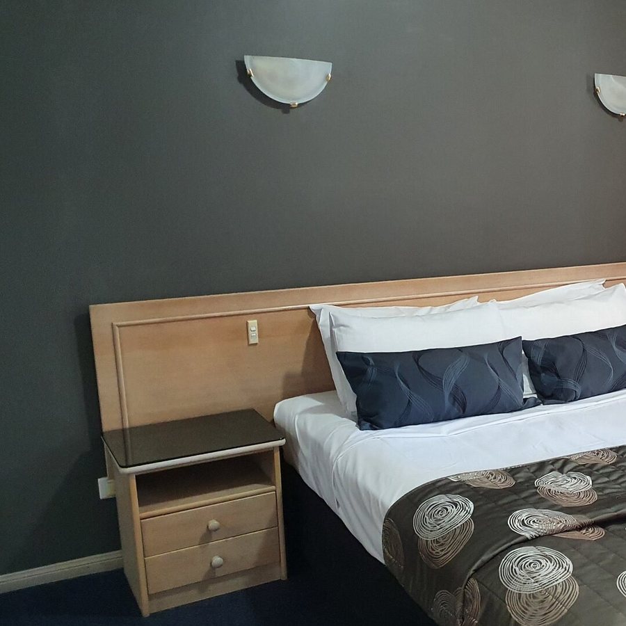 Albion Manor — Guest room
