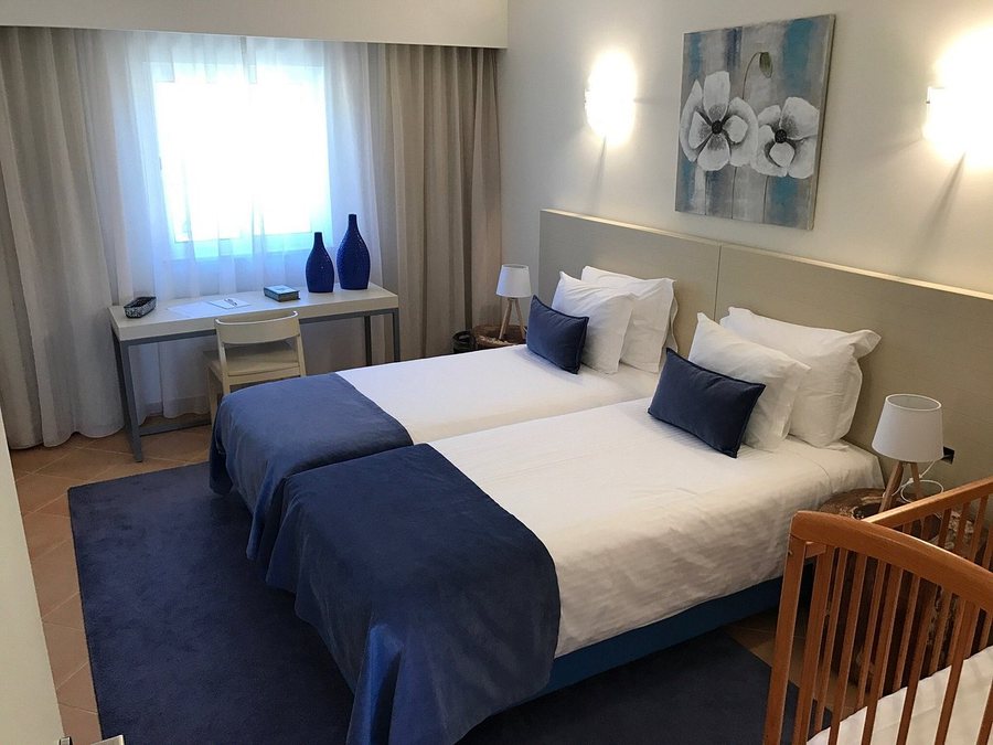 Aldeia Azul Resort — Guest room
