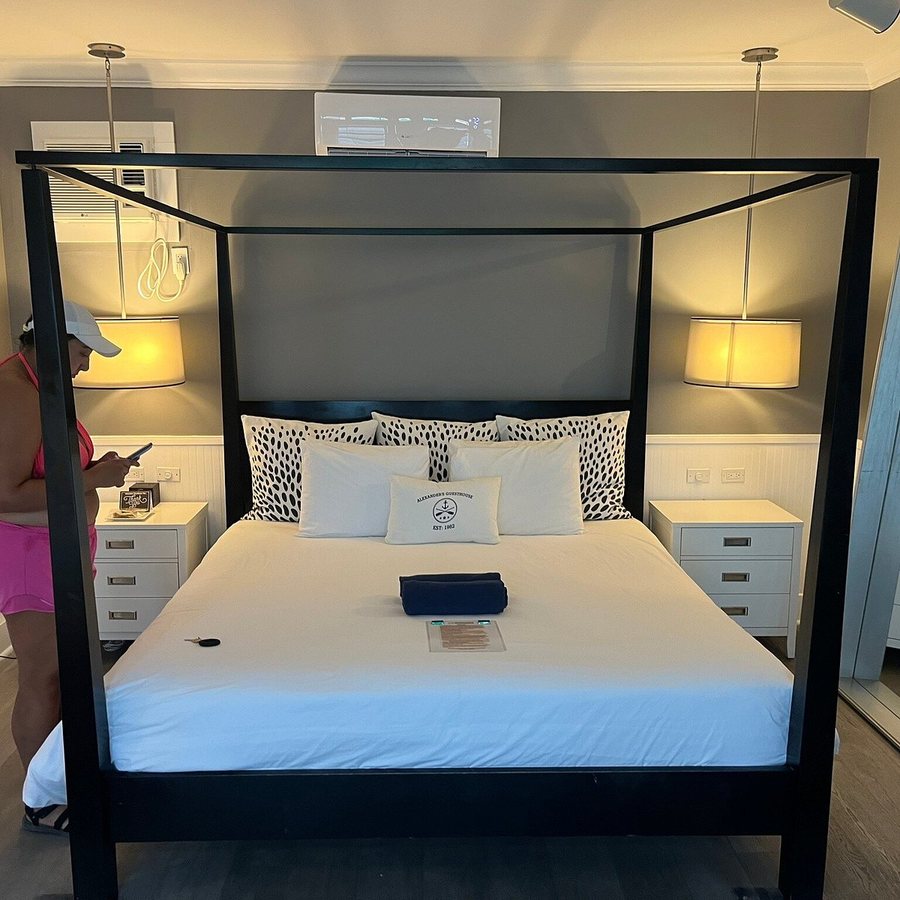 Alexander s Guesthouse — Guest room