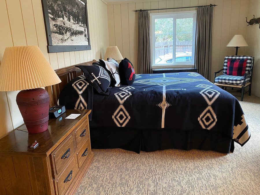Alisal Ranch — Guest room