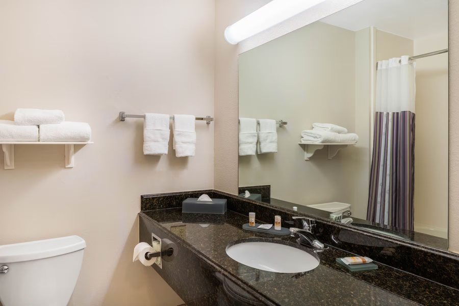 Allure Suites — Bathroom