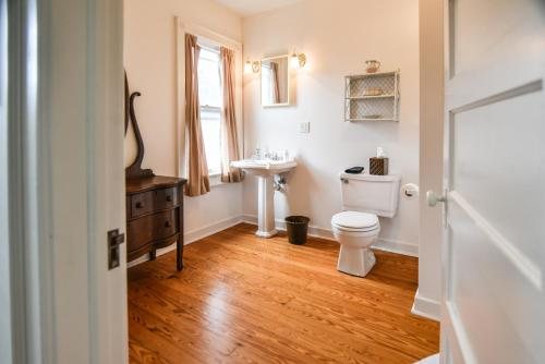 Almost Heaven Bed Breakfast — Bathroom
