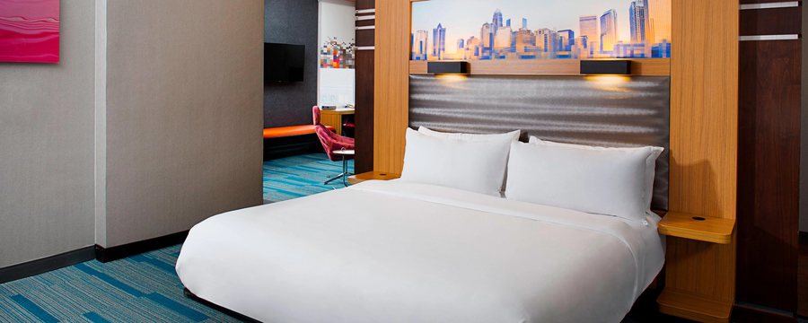 Aloft by Marriott Charlotte City Center — Guest room